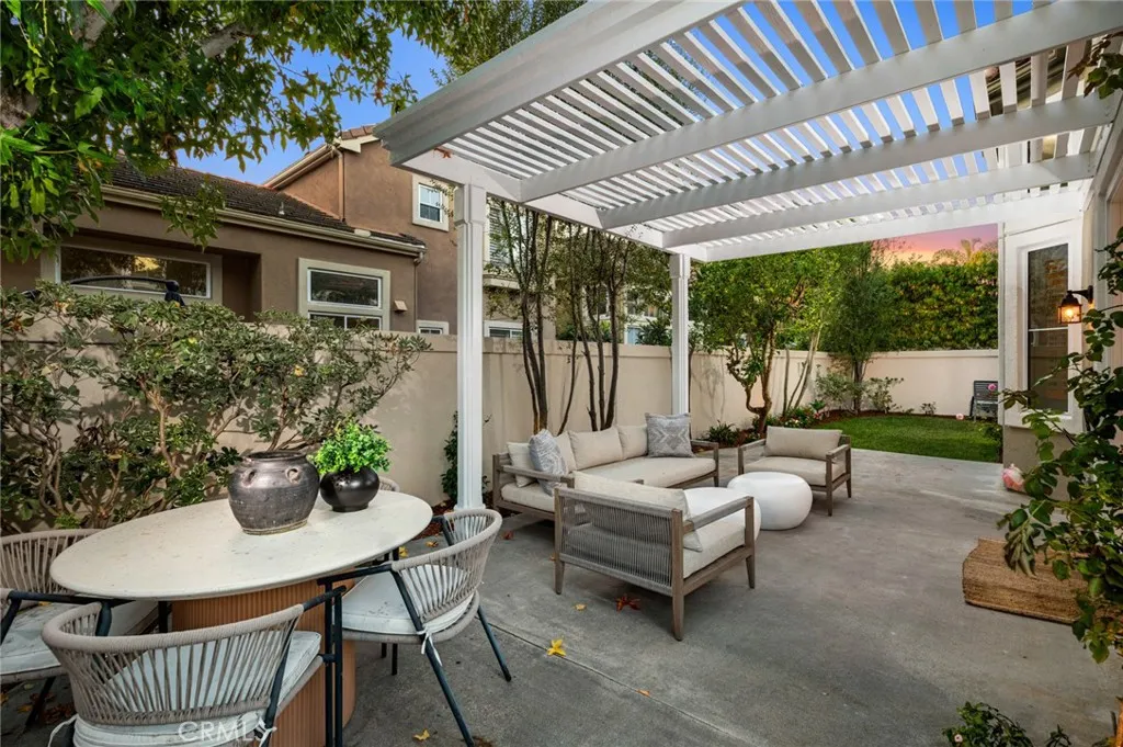 20 Fecamp, Newport Coast, California 92657 home-pic-31